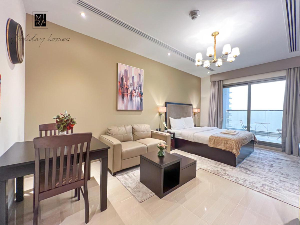 Mira Holiday Homes - Newly Furnished Studio In Downtown 두바이 외부 사진