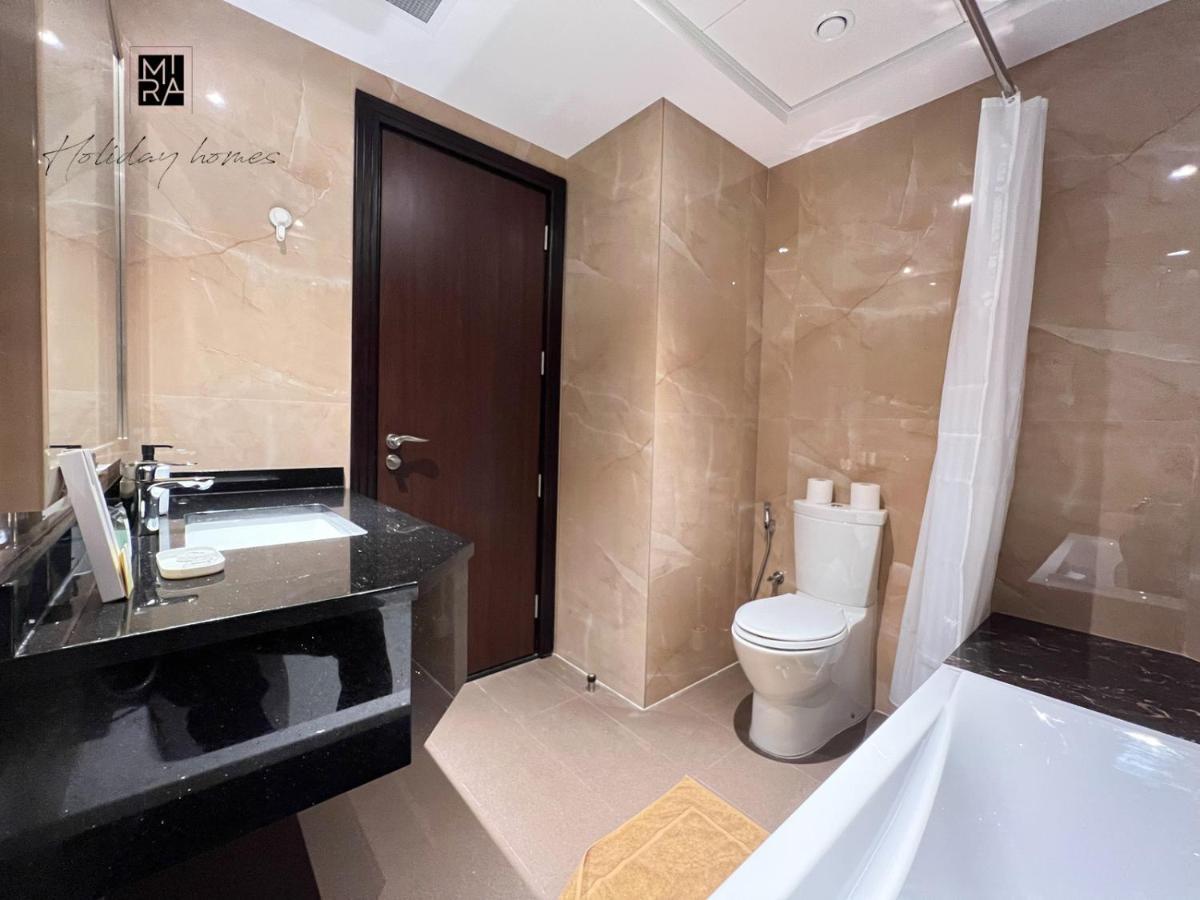 Mira Holiday Homes - Newly Furnished Studio In Downtown 두바이 외부 사진