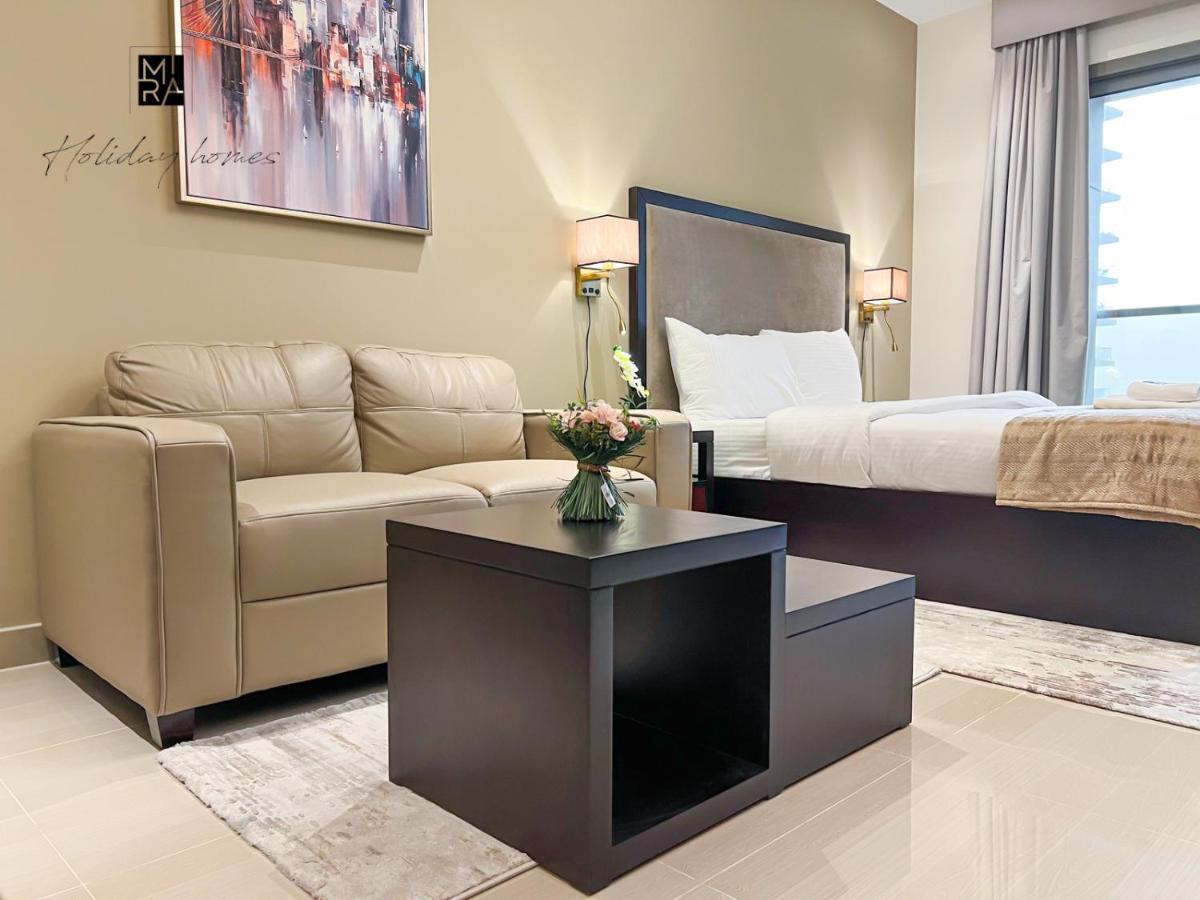 Mira Holiday Homes - Newly Furnished Studio In Downtown 두바이 외부 사진